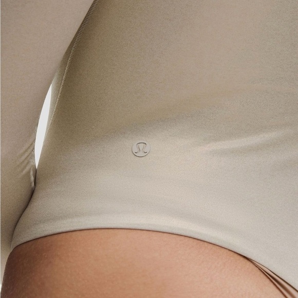 Lululemon Ultra Soft Shine Nulu Wundermost Square Neck Bodysuit Size L NWT - Picture 6 of 17
